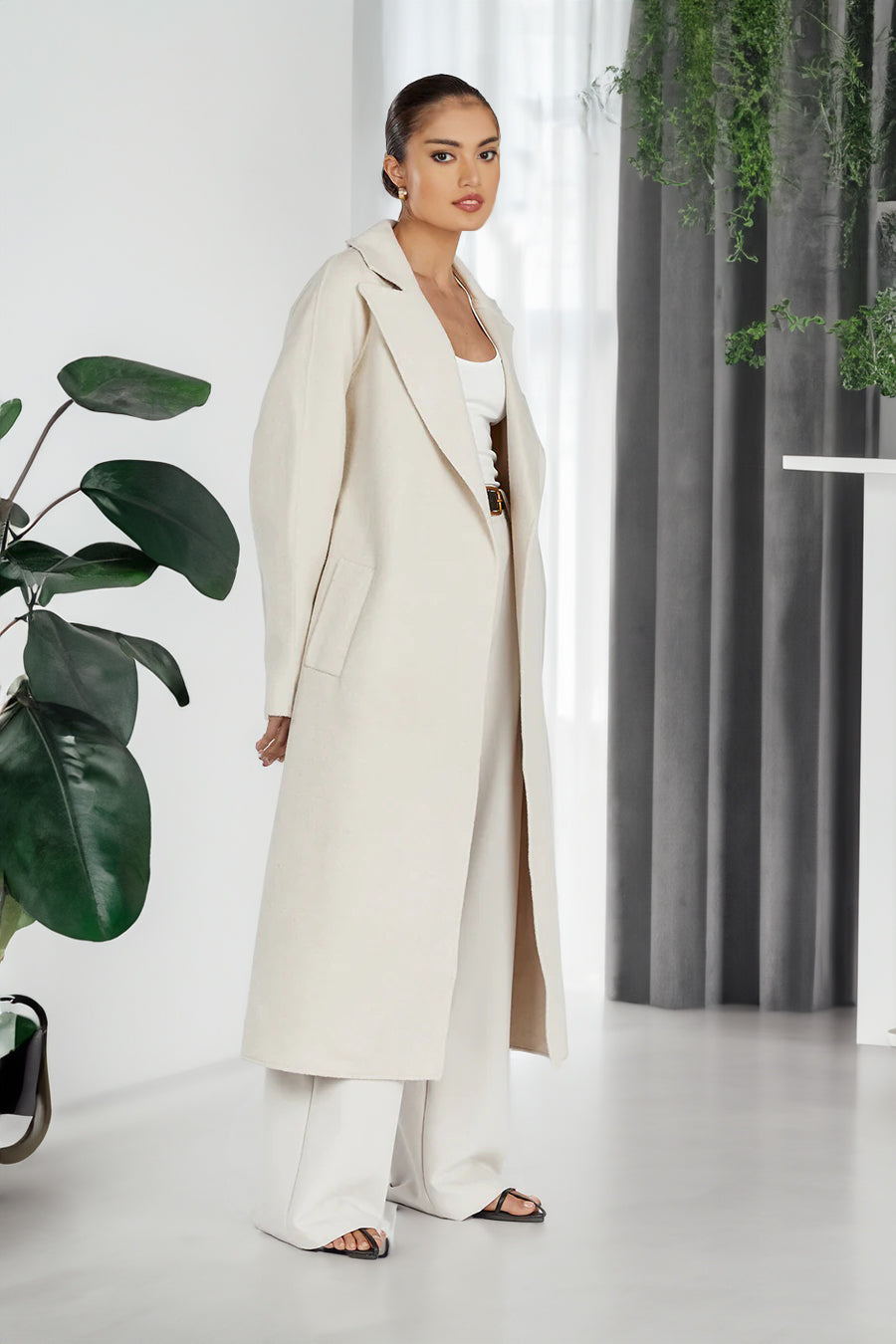 Veste longue et moderne en mélange de laine | Marvolli™