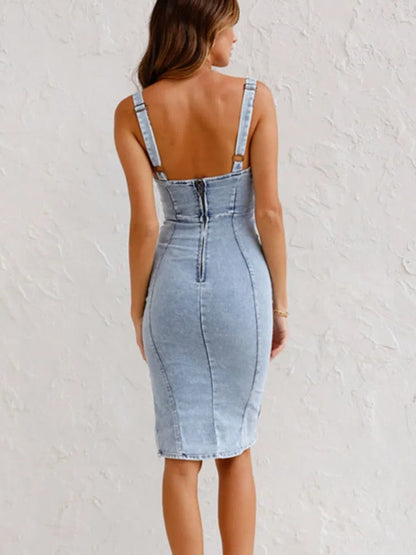 Robe en jean à bretelles réglables